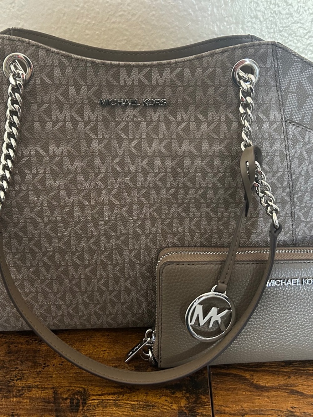 Michael Kors Jet Set Tote & Wallet